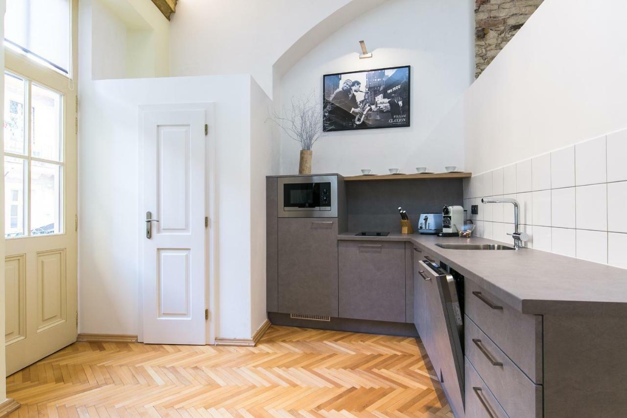 Nebovidy I - Historic Centre - Terrace - Air Conditioning Apartment Prag